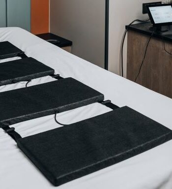 Harmonia Vibrationsmåtte Fra Neurosonic Til Seng Eller Sofa Mobil Enhed