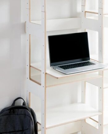 Radis Lift Reol Med Skrivebord Fire Farver Hvid
